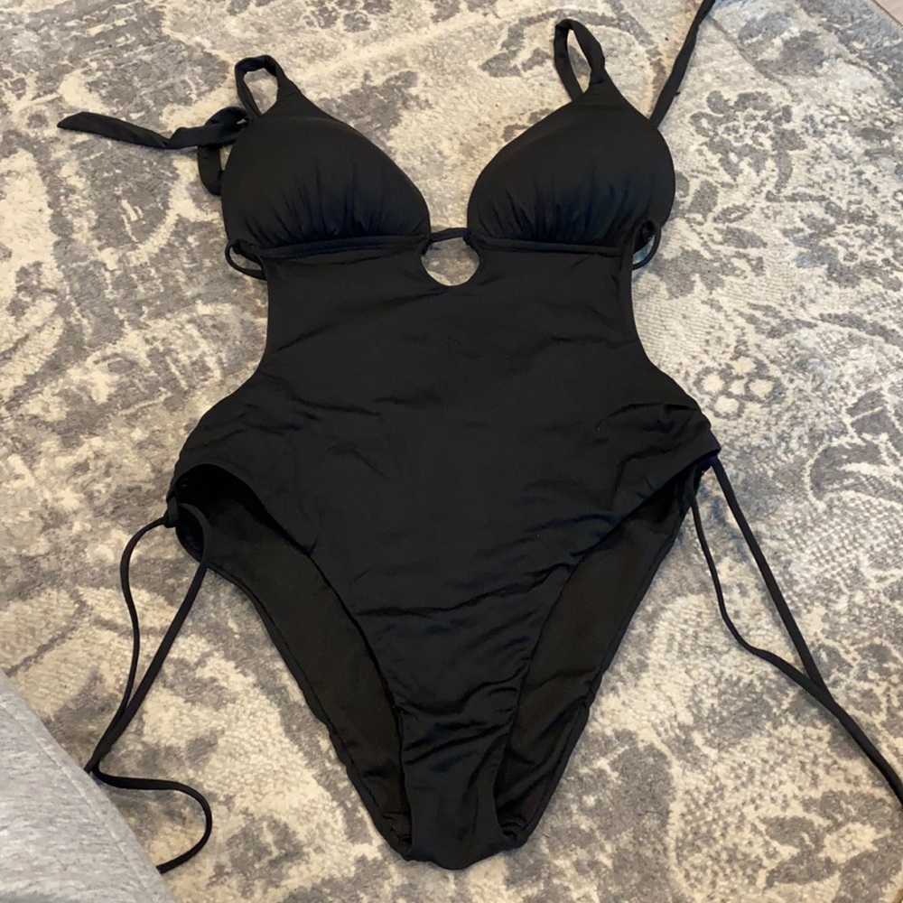 swimsuit